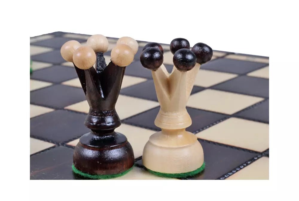 King's Chess Set Brown