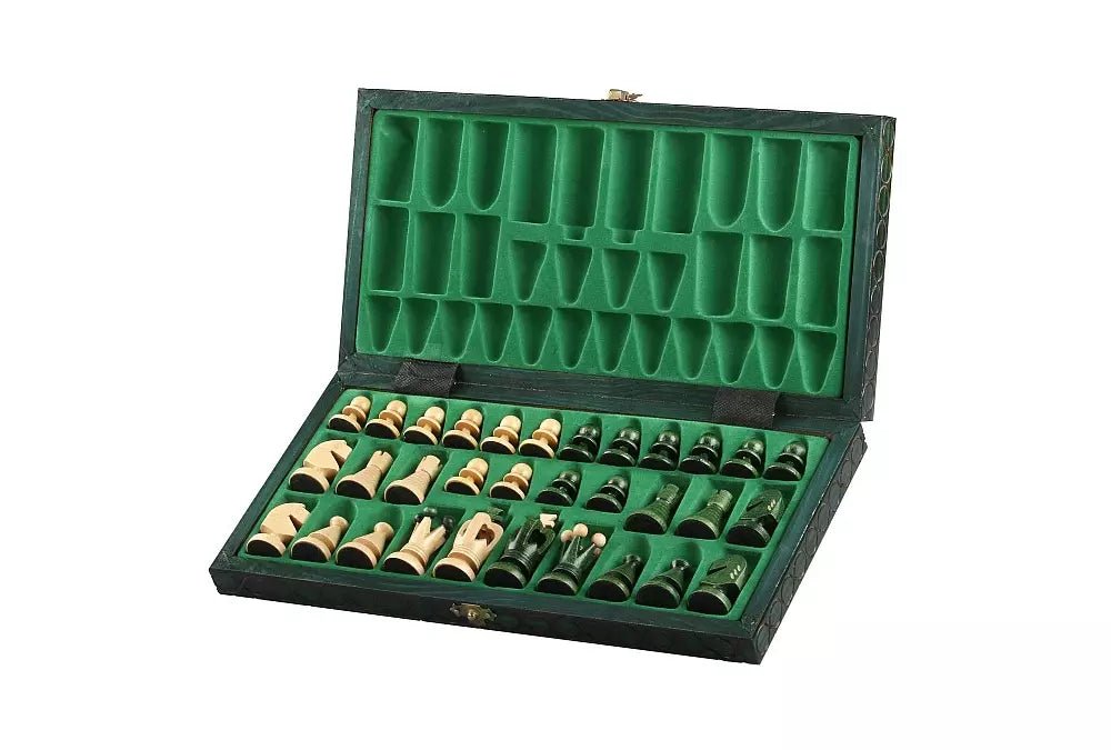 King's Chess Set Green